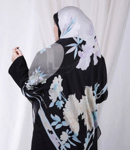 Load image into Gallery viewer, Night Slik Scarf