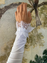 Load image into Gallery viewer, Devine Sleeves