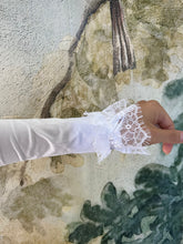 Load image into Gallery viewer, Devine Sleeves